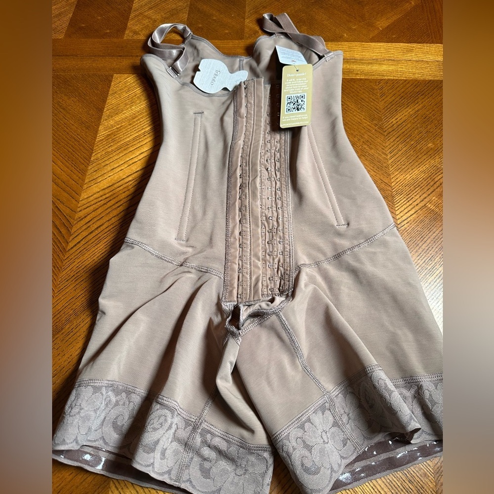 High Comprencion Tributo thin straps
Colombian Faja SZ M/L